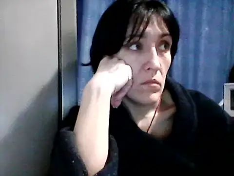 SunnyAmorre online show from 02.18.25