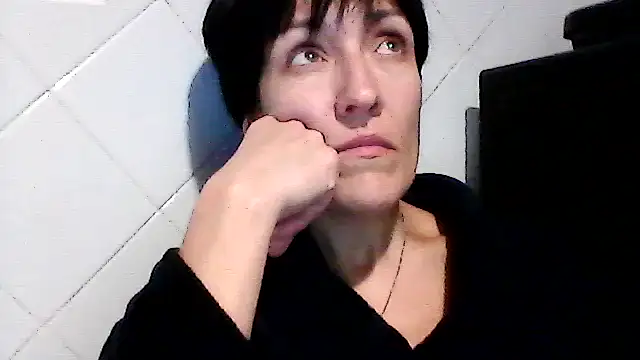 SunnyAmorre online show from 09.30.25