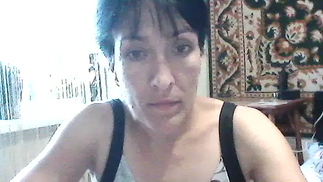 Snapshot of SunnyAmorre chatting on 06.22.26 SunnyAmorre online show from 06.22.26