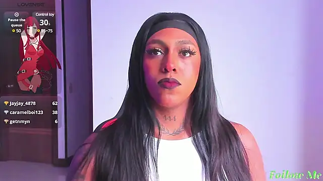 Snapshot of AmberRaus chatting on 02.11.25 AmberRaus online show from 02.11.25