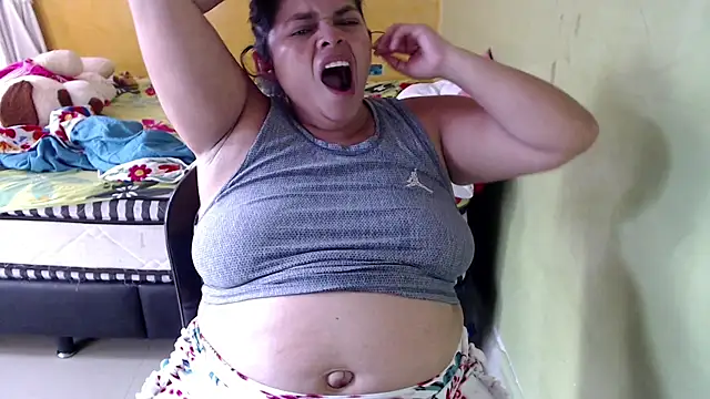 yulieth bbw online show from 03.15.25