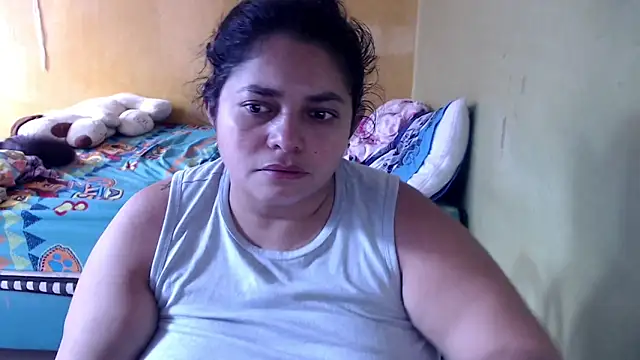 Snapshot of yulieth_bbw chatting on 04.18.26 yulieth bbw online show from 04.18.26