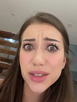 goodforKarina online show from 12.12.24