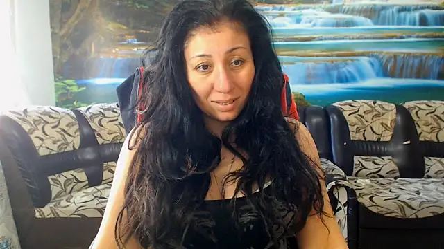 Snapshot of MoistMady chatting on 03.07.26 MoistMady online show from 03.07.26