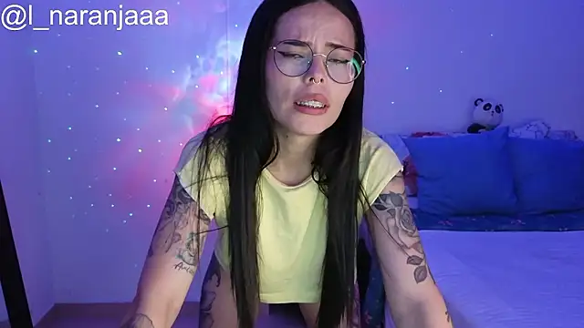 Snapshot of nara_lyn1 chatting on 12.03.24 nara lyn1 online show from 12.03.24