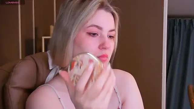 elinanortas online show from 02.01.25