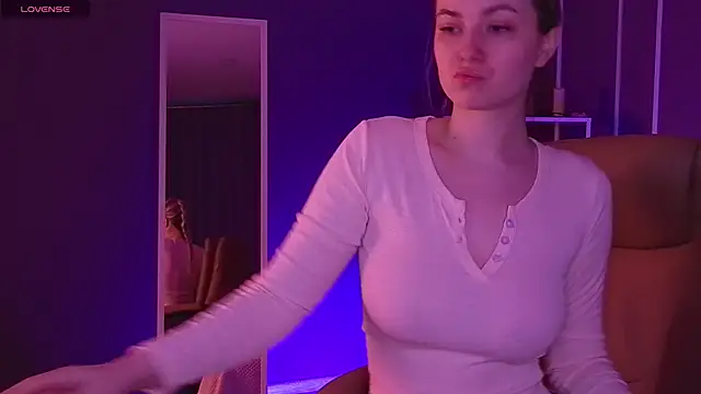 elinanortas online show from 03.17.25