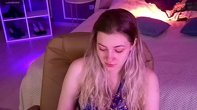 elinanortas online show from 09.29.25