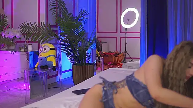 AshleySinn online show from 01.24.25