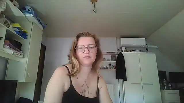 LiquidLeonie online show from 05.26.26