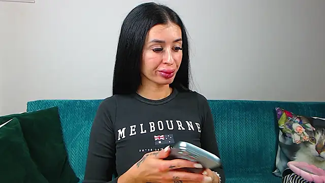 Snapshot of SaraDaisy chatting on 02.07.26 SaraDaisy online show from 02.07.26