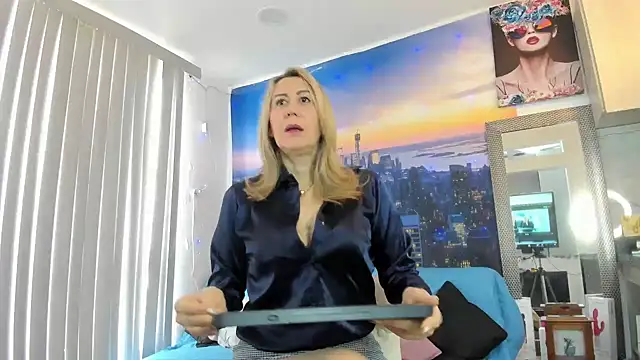 ashleymilf 1 online show from 09.15.25