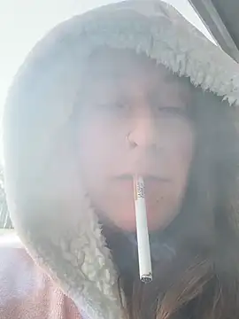 Mini And The Bear online show from 02.21.26