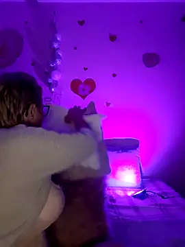 BellaBellaHot online show from 10.11.25