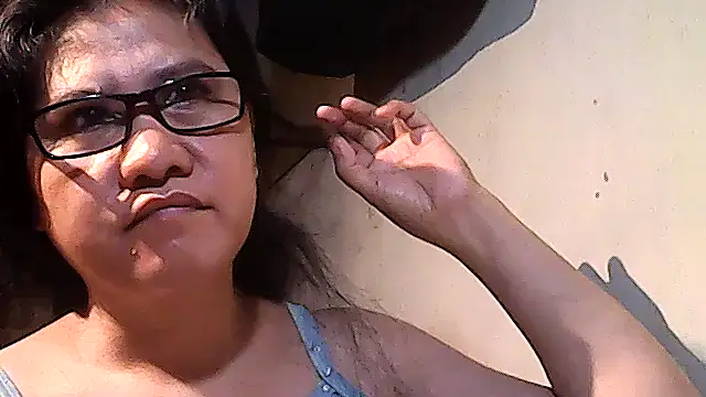 sweetsosie18 online show from 12.04.25