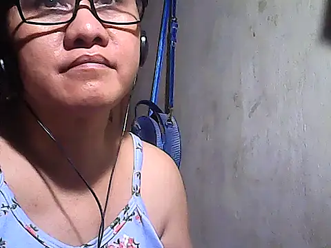 Snapshot of sweetsosie18 chatting on 02.18.26 sweetsosie18 online show from 02.18.26