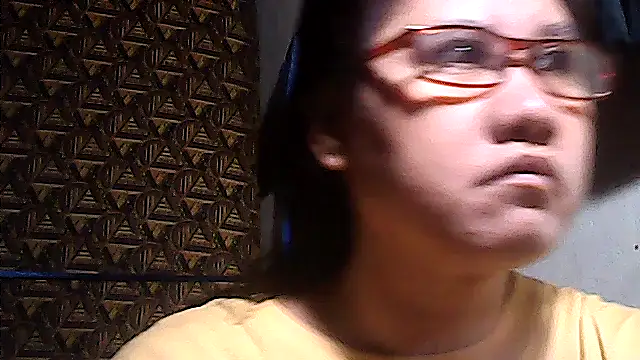 sweetsosie18 online show from 04.15.26