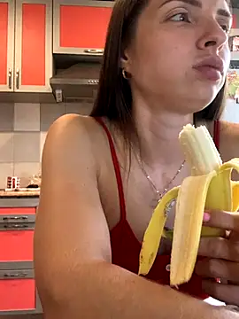 SeducingYoghourt online show from 09.15.25