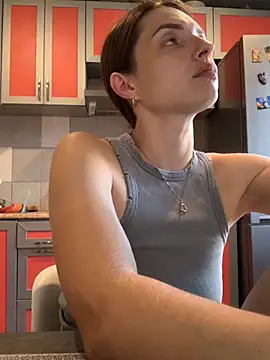 SeducingYoghourt online show from 09.25.25