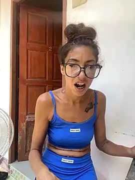 amanilouve online show from 03.16.25