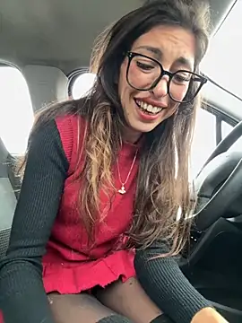 amanilouve online show from 12.16.25