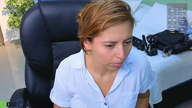 Snapshot of ROSE__15 chatting on 09.13.25 ROSE 15 online show from 09.13.25