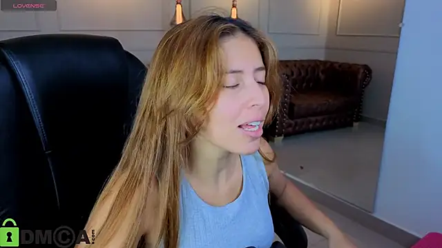 Snapshot of ROSE__15 chatting on 09.14.25 ROSE 15 online show from 09.14.25