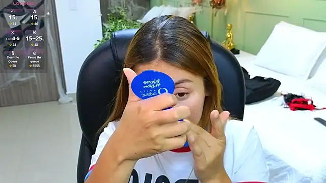 Snapshot of ROSE__15 chatting on 10.16.25 ROSE 15 online show from 10.16.25