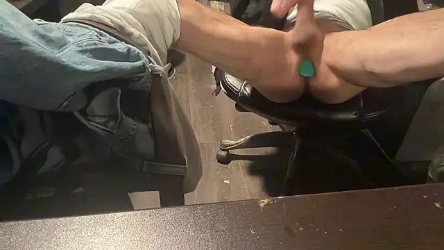 eddieeatsass online show from 01.14.26