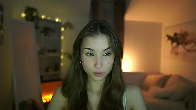 Snapshot of Abella_Danger_X chatting on 01.28.25 Abella Danger X online show from 01.28.25