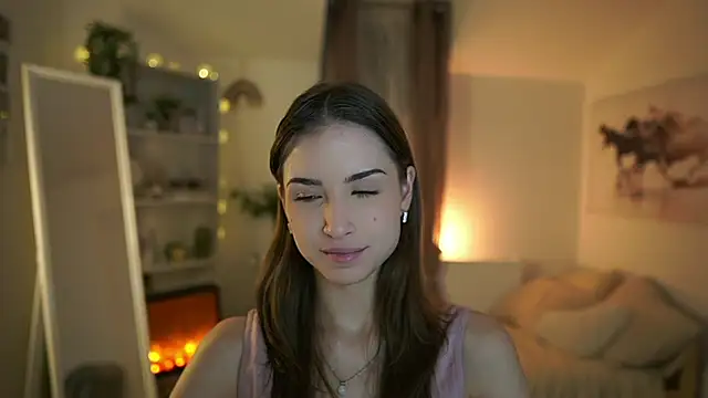 Snapshot of Abella_Danger_X chatting on 01.31.25 Abella Danger X online show from 01.31.25