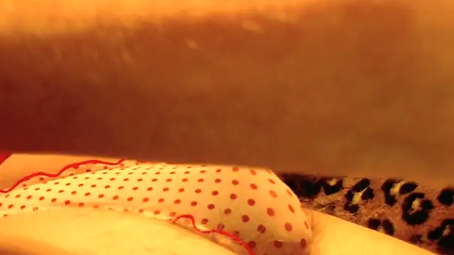 Snapshot of rockhead1971 chatting on 12.25.24 rockhead1971 online show from 12.25.24