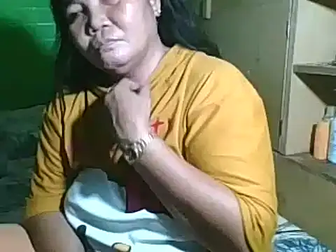 Snapshot of pinay_wild_mature chatting on 01.28.25 pinay wild mature online show from 01.28.25