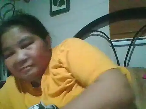 Snapshot of pinay_wild_mature chatting on 11.25.25 pinay wild mature online show from 11.25.25