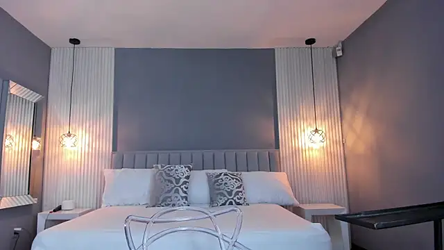 ValeryNova online show from 03.20.25