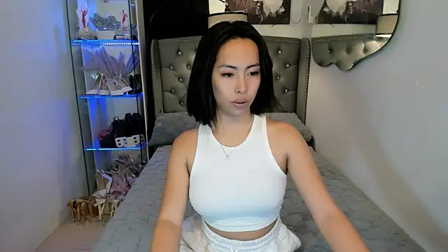 reighnempress online show from 02.05.26