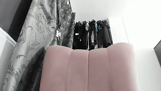 Snapshot of natalia_hottman chatting on 04.29.26 natalia hottman online show from 04.29.26