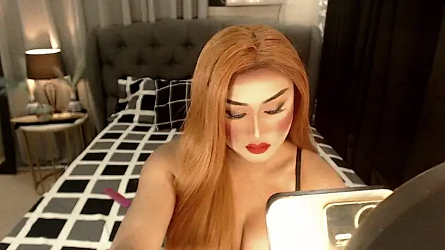 MISTRESS OF EVILCUMxx online show from 09.27.25