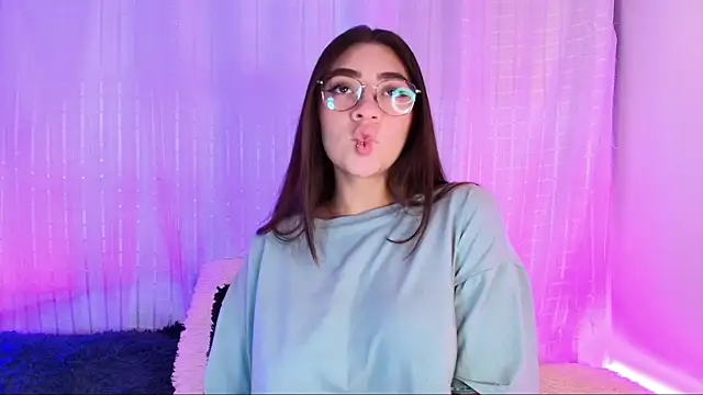 Samii Evans online show from 02.06.25