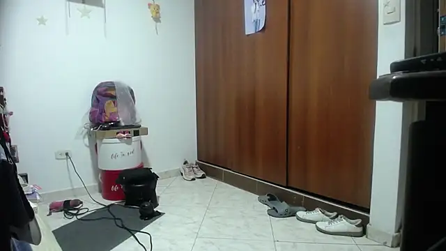 Snapshot of Moon_lunita chatting on 07.29.26 Moon lunita online show from 07.29.26