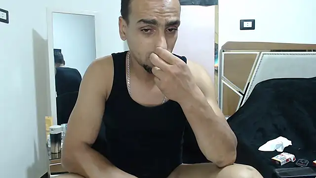 Snapshot of highguy chatting on 07.22.26 highguy online show from 07.22.26