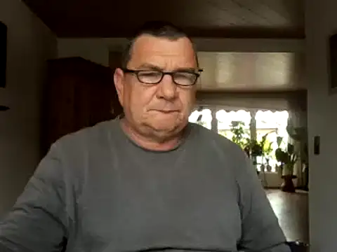 Nobbie444 online show from 05.16.26