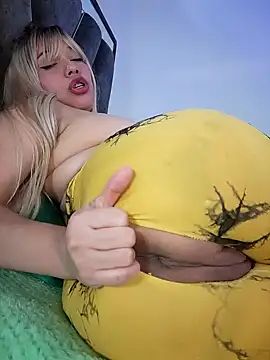 miafresa hot online show from 02.02.25