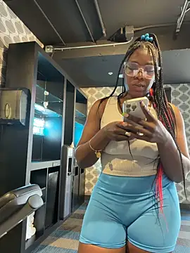 TilaTotti online show from 10.28.25