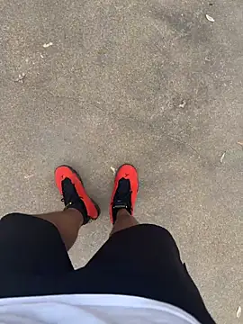 Snapshot of TilaTotti chatting on 02.10.26 TilaTotti online show from 02.10.26