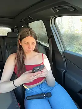 DoriDeluxe66 online show from 02.09.25