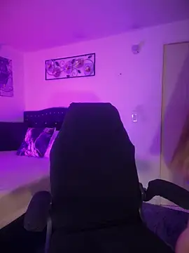 carolina16love online show from 02.25.26