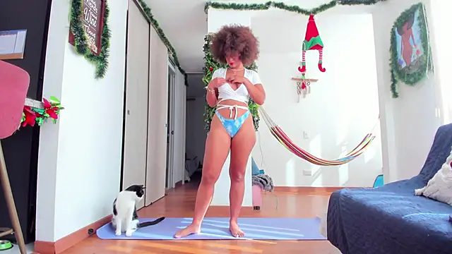 Snapshot of karlye_5 chatting on 12.03.24 karlye 5 online show from 12.03.24