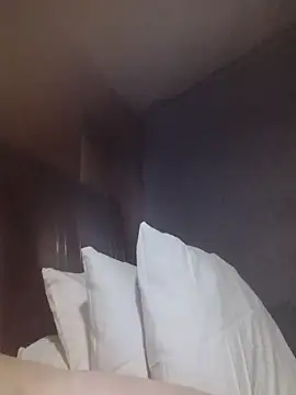 Snapshot of imN2Deep4mygirl2take chatting on 09.22.25 imN2Deep4mygirl2take online show from 09.22.25