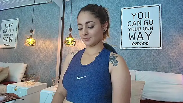 Emiily W online show from 01.27.25